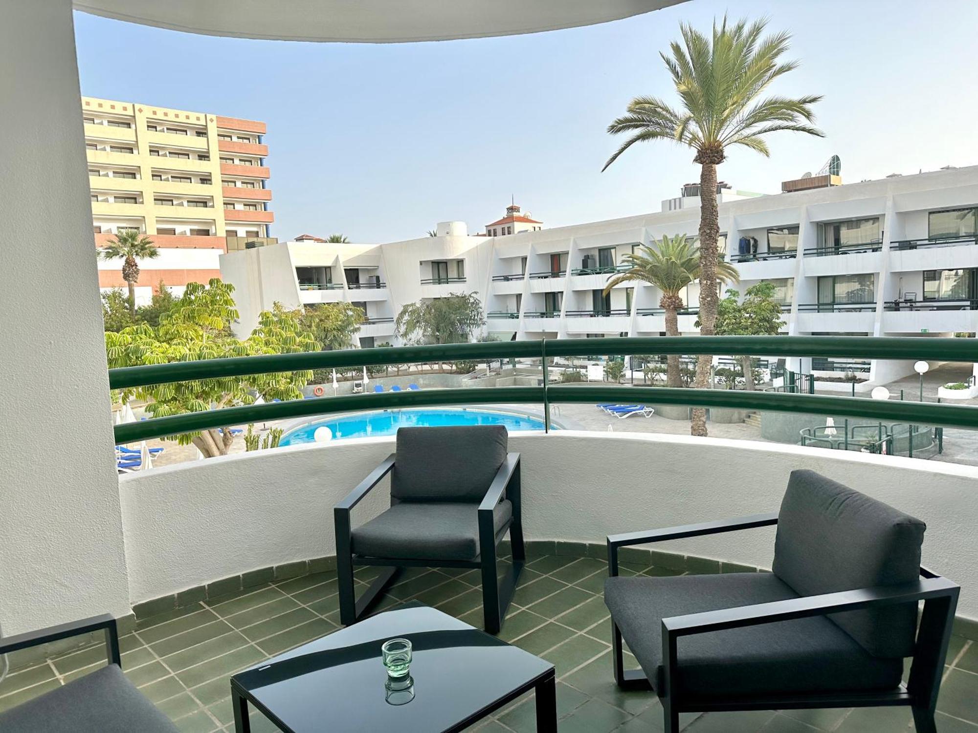 1The Best Location - Las Americas & Parking Плая-де-лас-Америкас Экстерьер фото